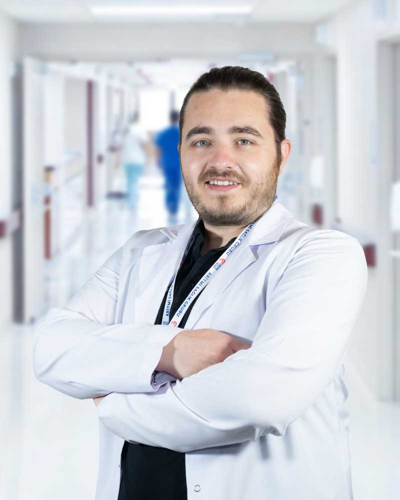 Op. Dr. Tufan OKUMUŞ
